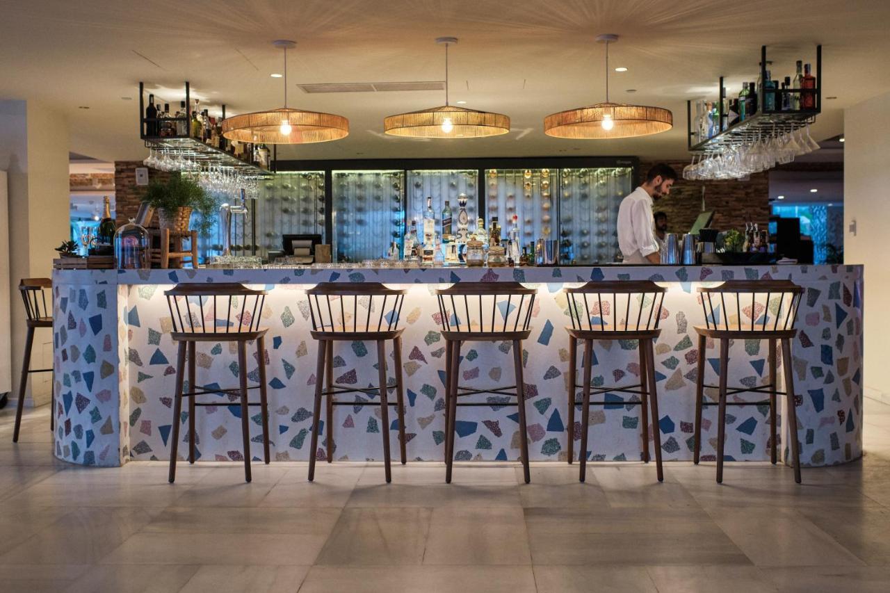 Me Ibiza - The Leading Hotels Of The World Santa Eularia des Riu Esterno foto