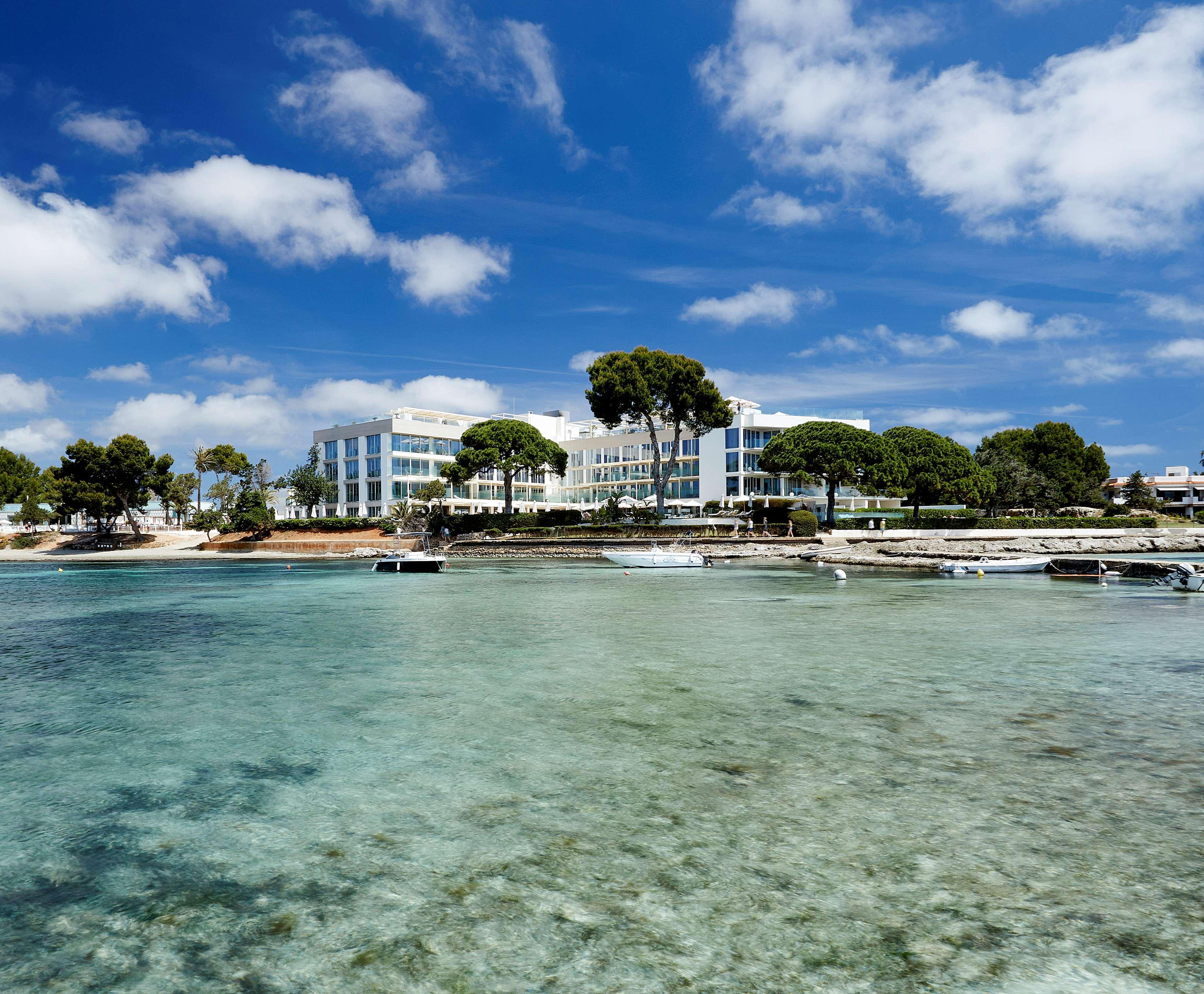 Me Ibiza - The Leading Hotels Of The World Santa Eularia des Riu Esterno foto