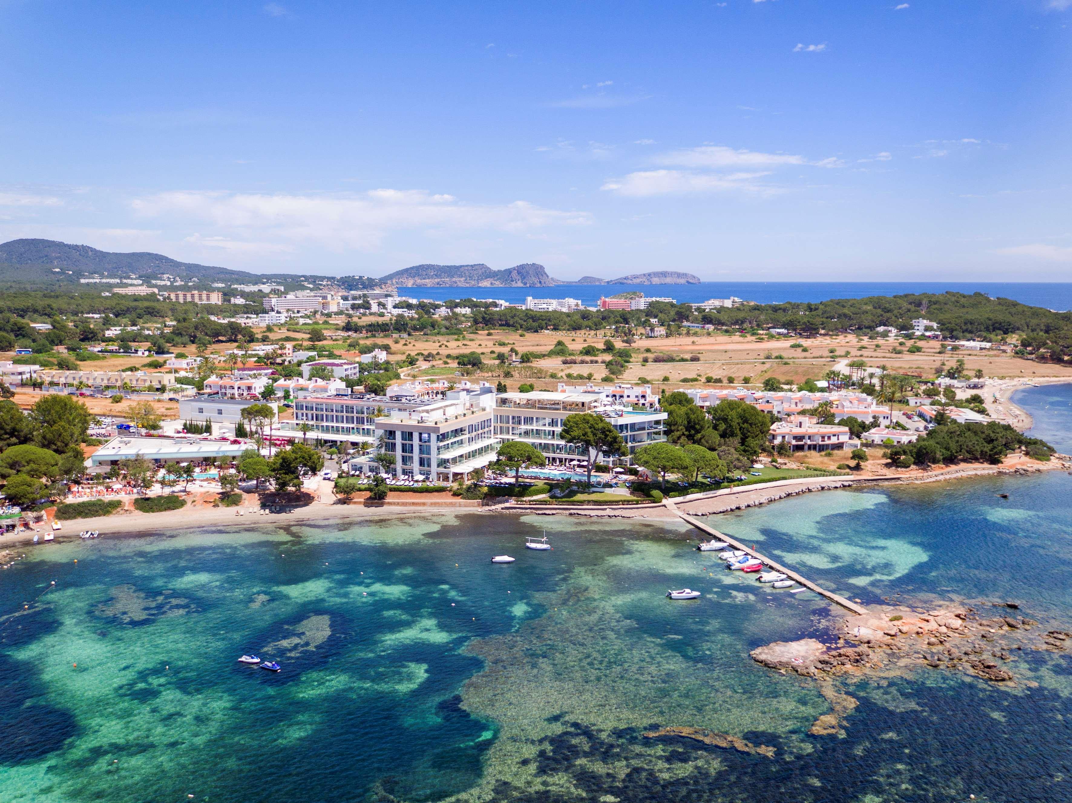 Me Ibiza - The Leading Hotels Of The World Santa Eularia des Riu Esterno foto