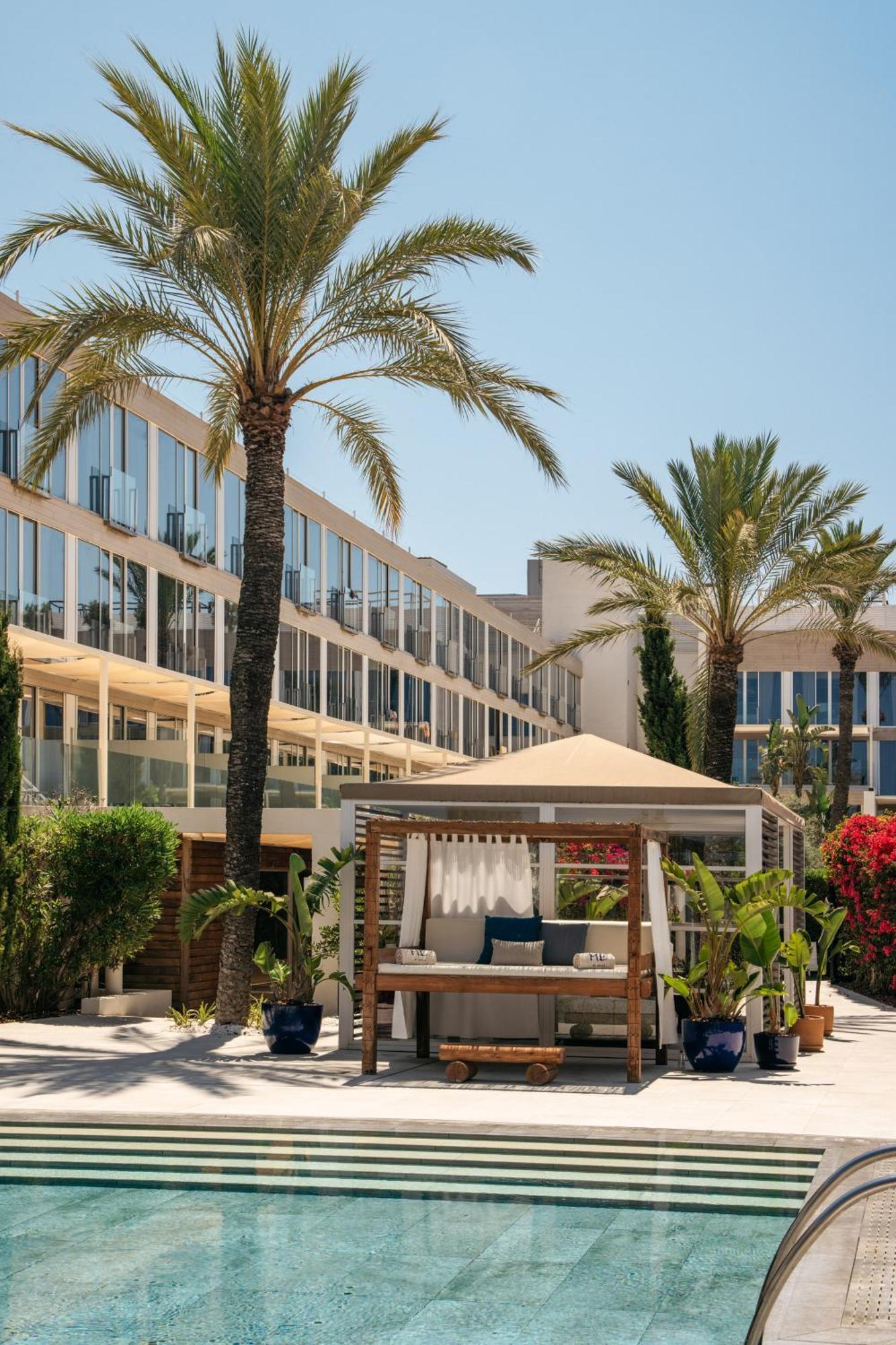 Me Ibiza - The Leading Hotels Of The World Santa Eularia des Riu Esterno foto