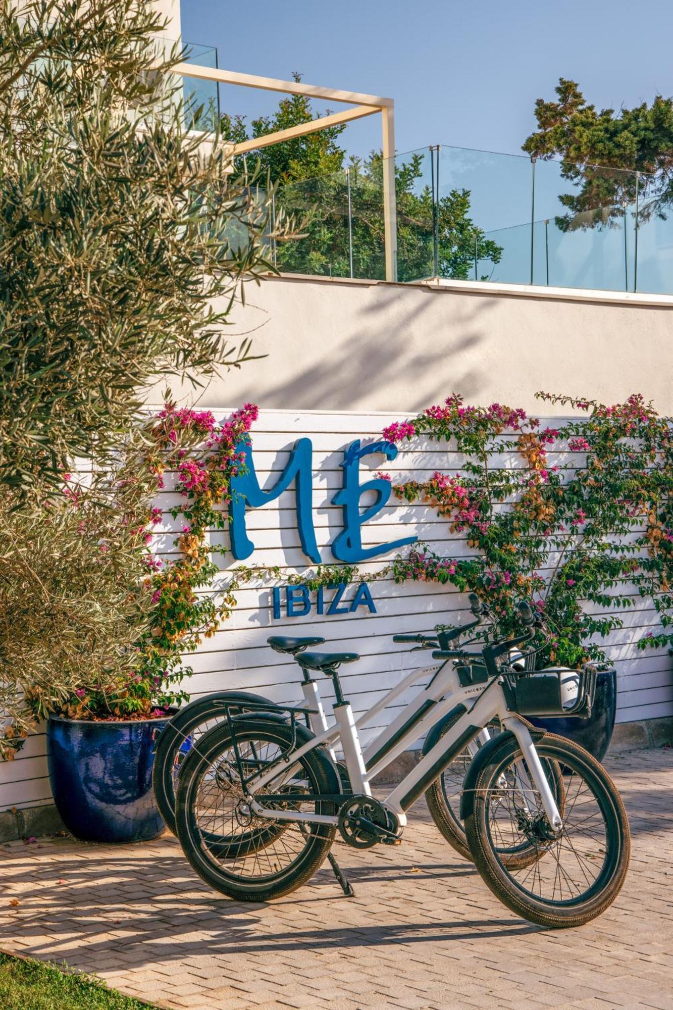 Me Ibiza - The Leading Hotels Of The World Santa Eularia des Riu Esterno foto